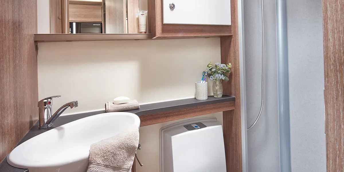 Advance 59-2 bathroom
