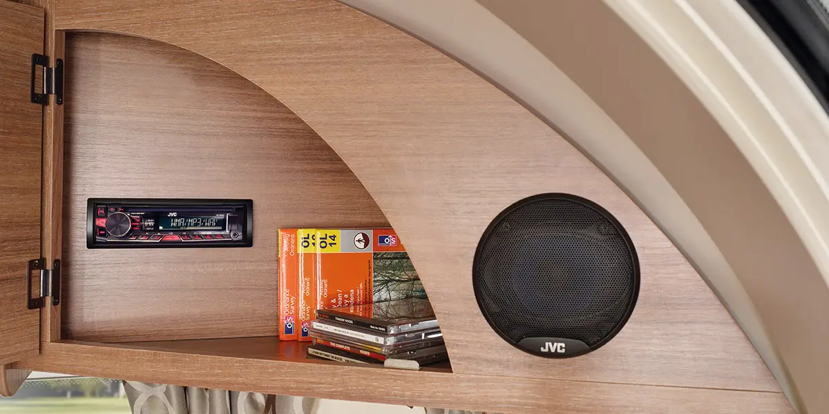 Branded radio, CD, MP3 player with iPod, MP3 player connection point (all models)