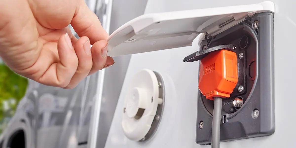 Exterior 230v socket