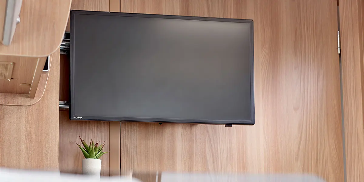 Slide out TV bracket