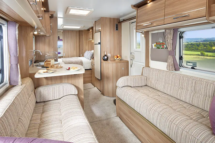 Unicorn Series 3 Cartagena interior