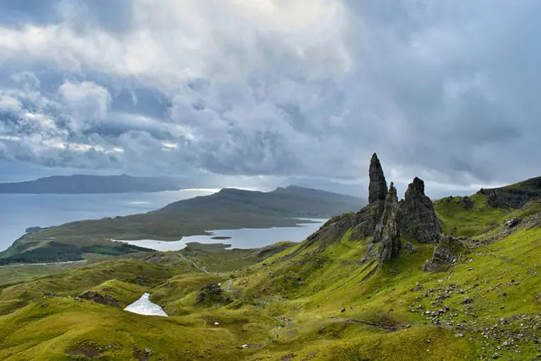 Daniel Tonks on Unsplash