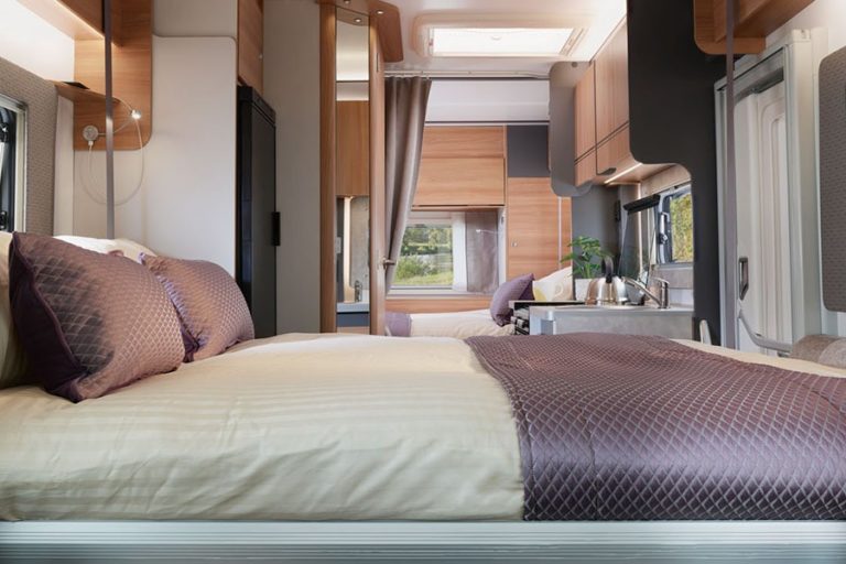 Adamo 754DL Bailey of Bristol