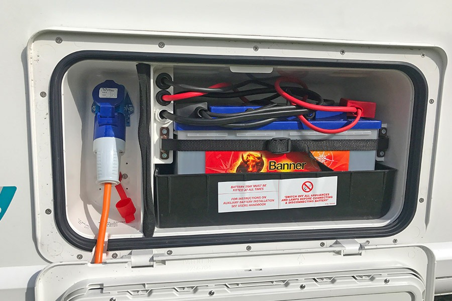 Connecting the electric hook up