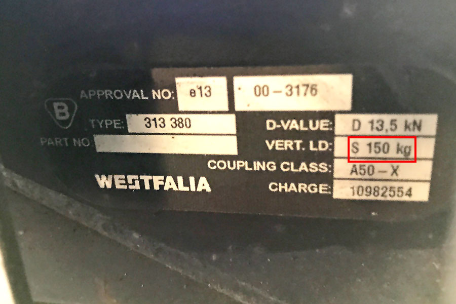 An example of the tow bar limit printed on the plate attached to the tow bar