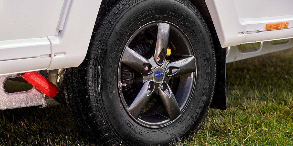 Unicorn Black Edition Bailey of Bristol