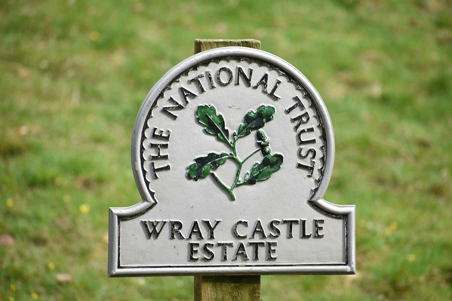 A National Trust signpost