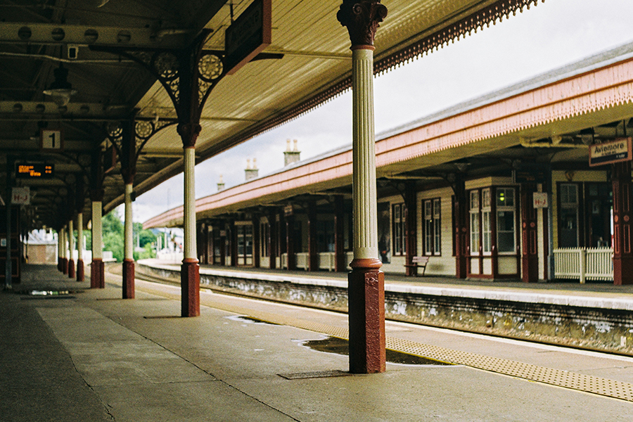 Aviemore station. Photo by Alex Harwood on Unsplash
