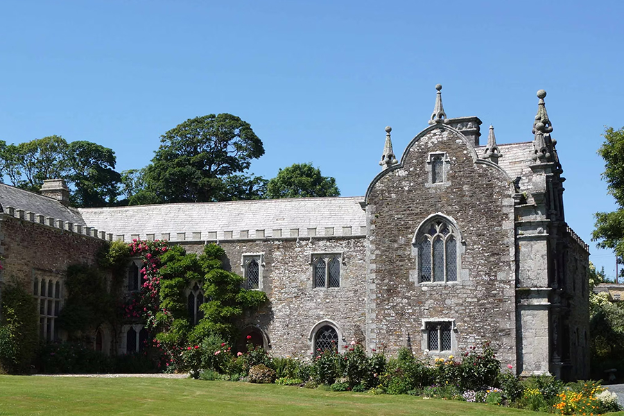 A view of Trewan Hall Courtesy of: https://www.trewan-hall.co.uk/
