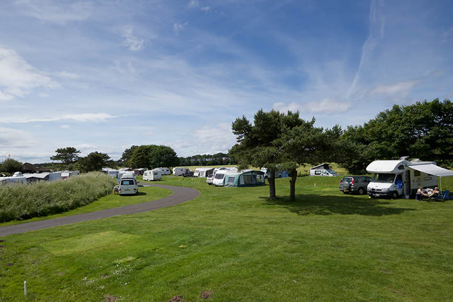 A view of Yellowcraig campsite Courtesy of: https://www.caravanclub.co.uk/club-sites/scotland/east-lothian/yellowcraig-club-campsite/
