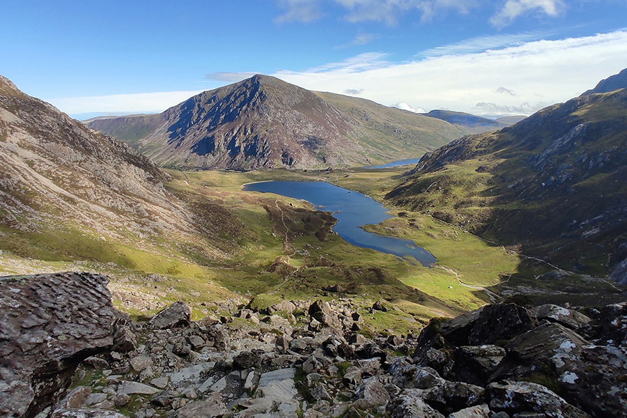 A view over Glyder Fawr, Caernarfon, UK Photo by Amit Jagnade on Unsplash